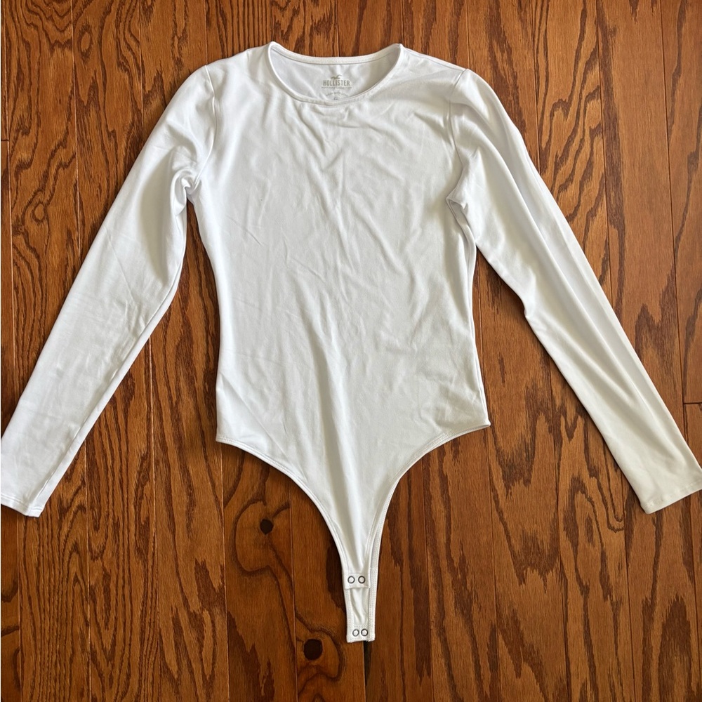 Hollister White Long-Sleeve Bodysuit